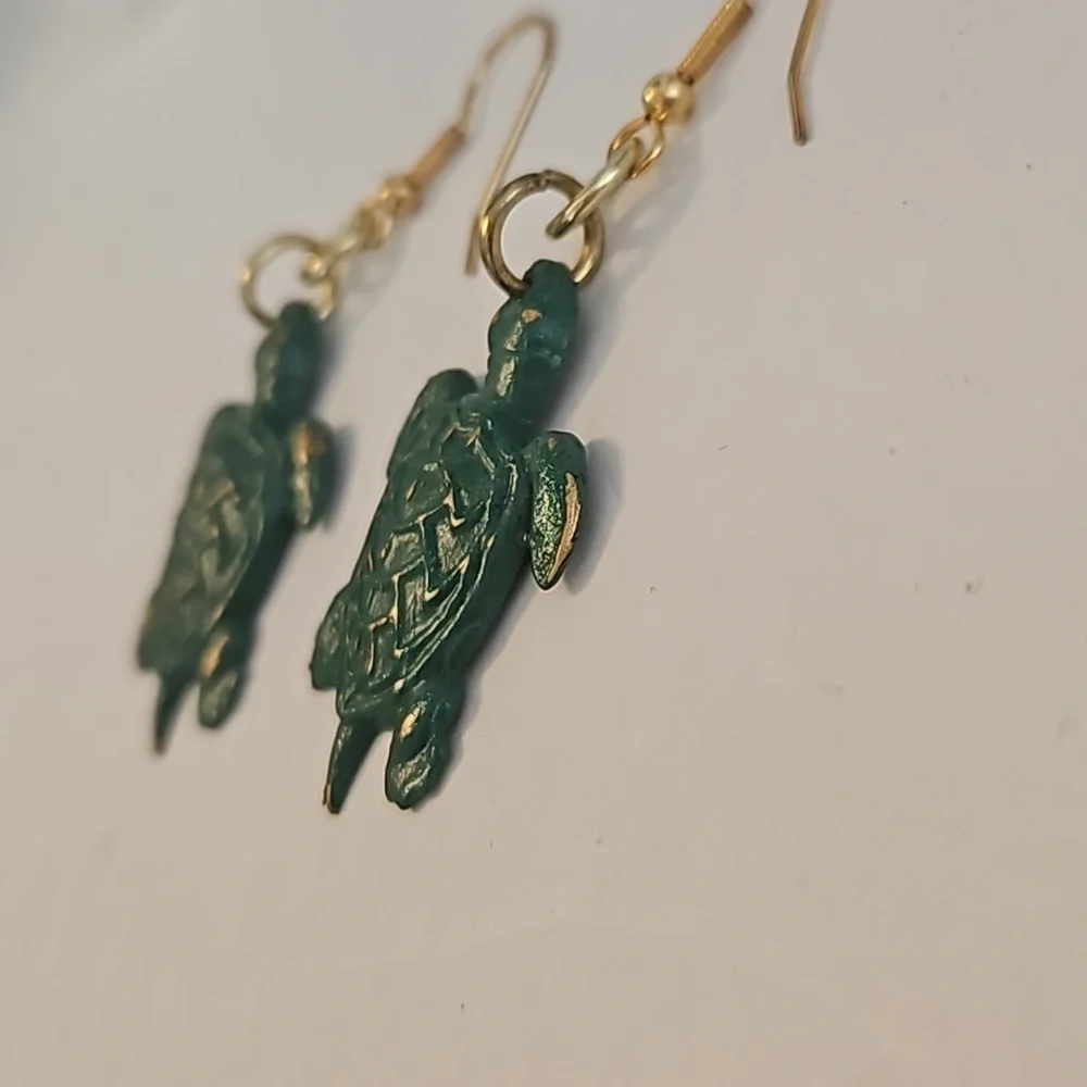 N/A turtle handpainted
